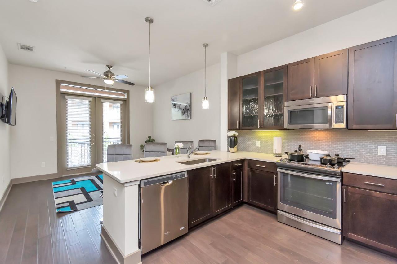 U1 Penthouse Downtown Houston Rental Car Available Apt 1Br 1Bth Gym Sleep Good Exteriör bild
