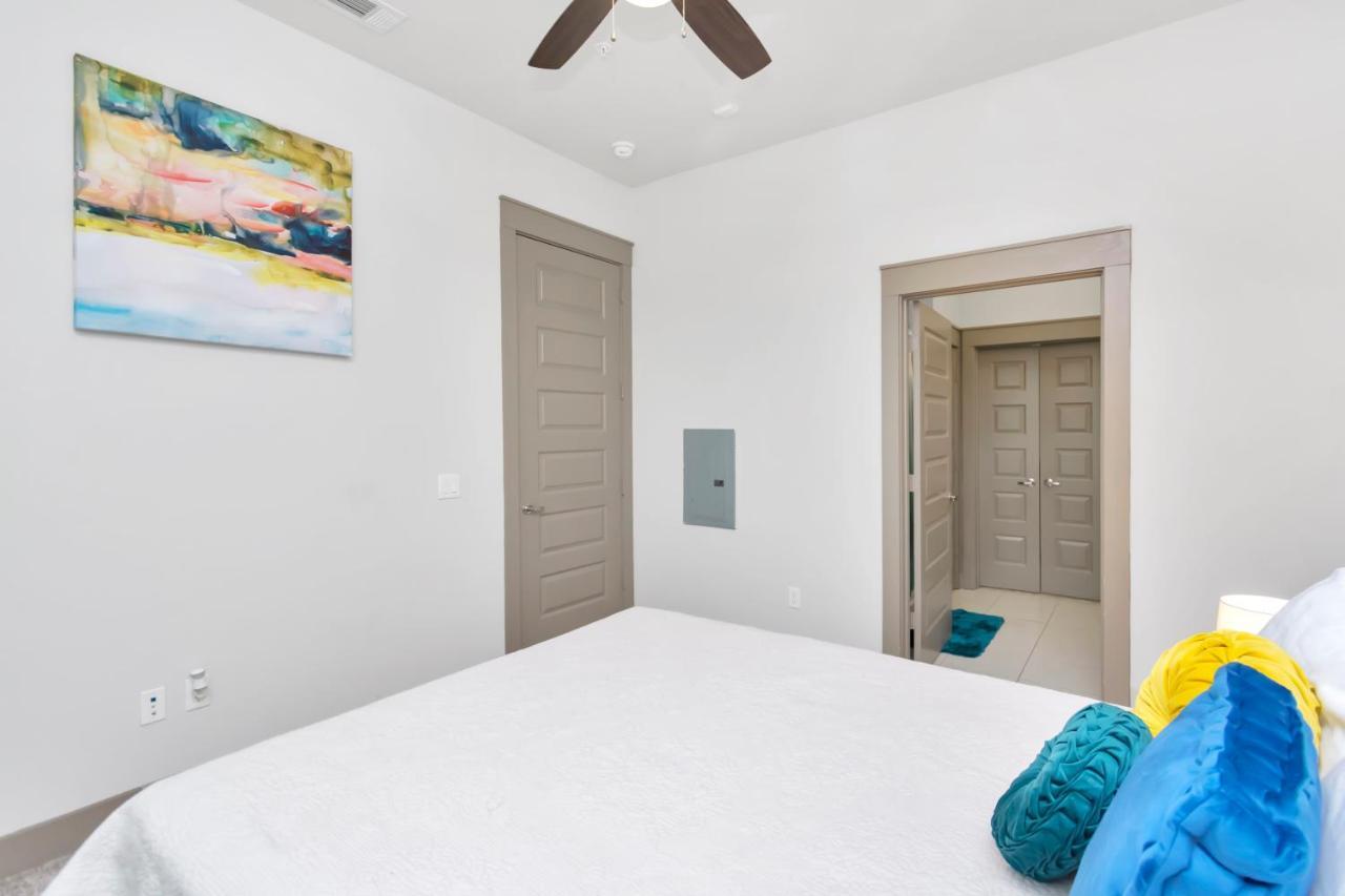 U1 Penthouse Downtown Houston Rental Car Available Apt 1Br 1Bth Gym Sleep Good Exteriör bild