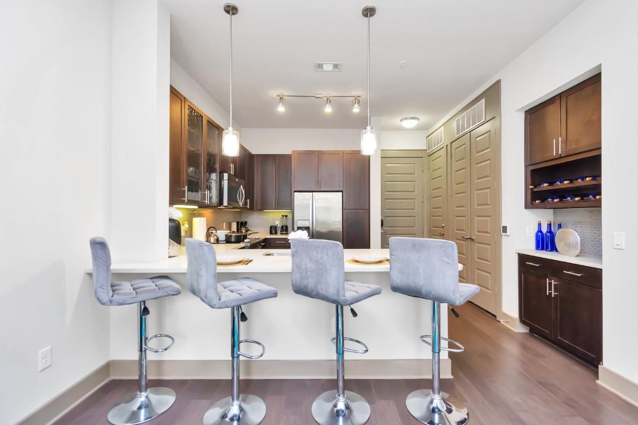 U1 Penthouse Downtown Houston Rental Car Available Apt 1Br 1Bth Gym Sleep Good Exteriör bild