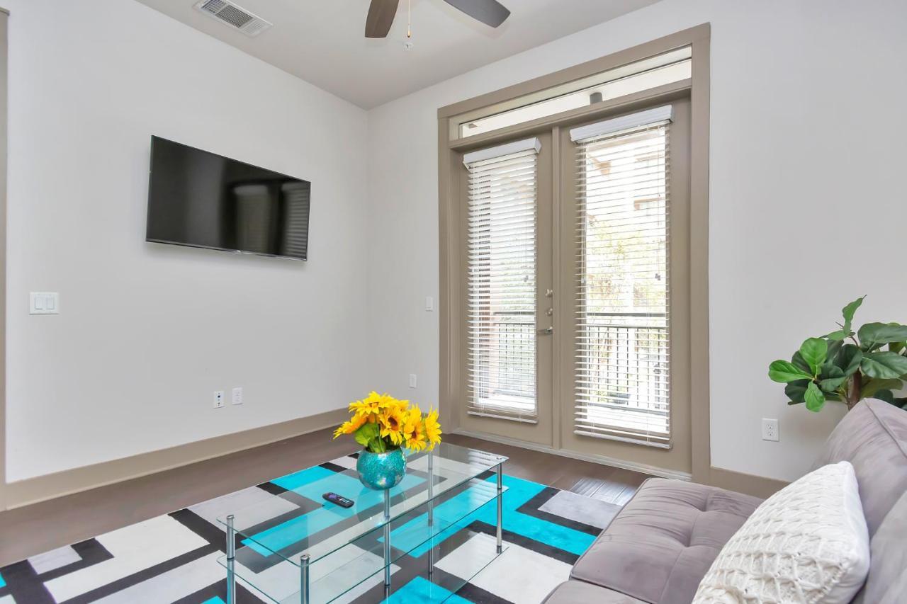 U1 Penthouse Downtown Houston Rental Car Available Apt 1Br 1Bth Gym Sleep Good Exteriör bild