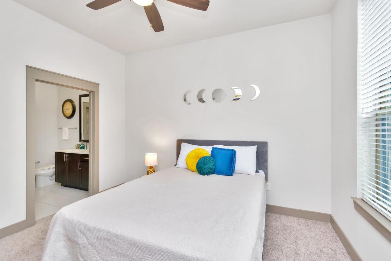 U1 Penthouse Downtown Houston Rental Car Available Apt 1Br 1Bth Gym Sleep Good Exteriör bild