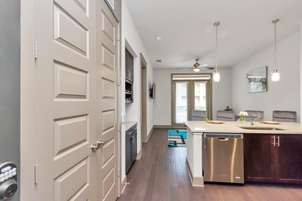 U1 Penthouse Downtown Houston Rental Car Available Apt 1Br 1Bth Gym Sleep Good Exteriör bild