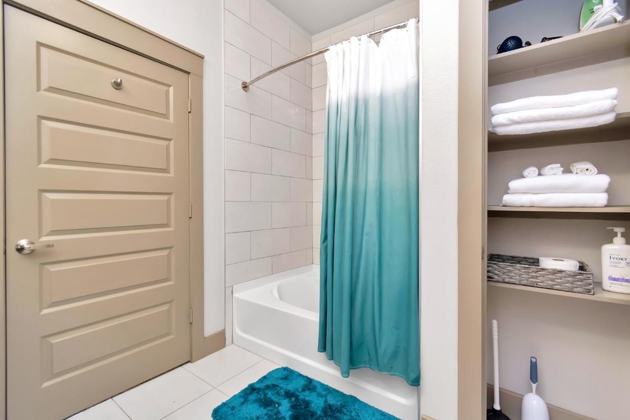 U1 Penthouse Downtown Houston Rental Car Available Apt 1Br 1Bth Gym Sleep Good Exteriör bild